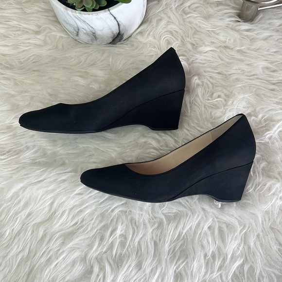 Cole Haan Black The Go To Wedge Pump Size 6.5 - Picture 2 of 14
